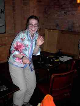Getting down to some ska1.jpg (6785 bytes)