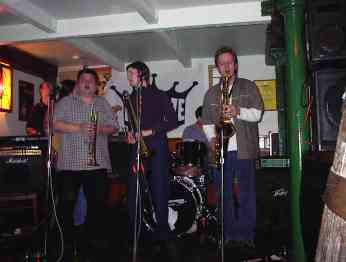 Kingsize 1a.jpg (8907 bytes)
